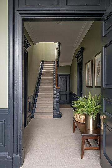 Period Hallway Transformation: Dark Woodwork Meets Edwardian Elegance