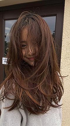 Warm Cinnamon Brown Tones for Soft Complexions