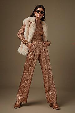 Studio 54 Disco Outfits: Bold & Brave Looks for 2025