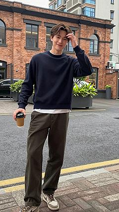 Keeping Crewneck Sweaters and Casual Pants Clean