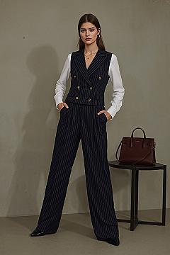 Power & Polish: Trendy Women’s Office Outfits 2027