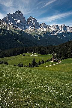 Dolomites, Italy: Majestic Mountains for Scenic Travel Destinations & Dream Vacations