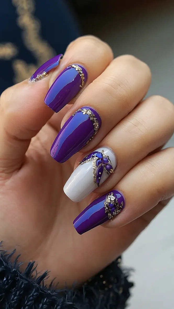 Queenly Nail Art