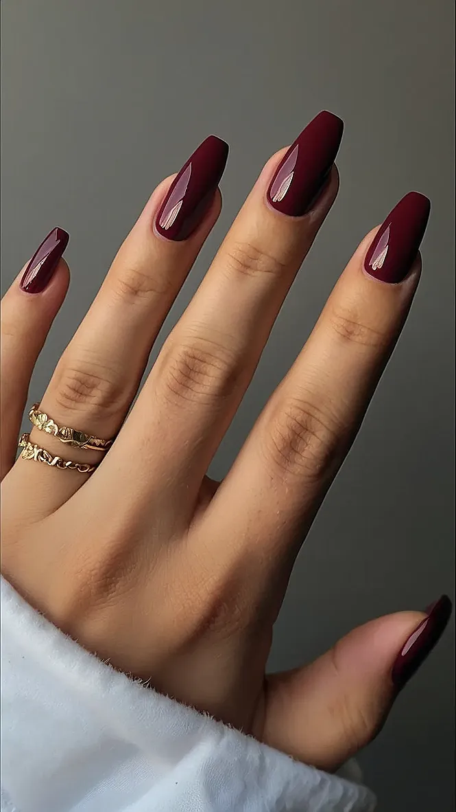 Chic & Criminal Nails