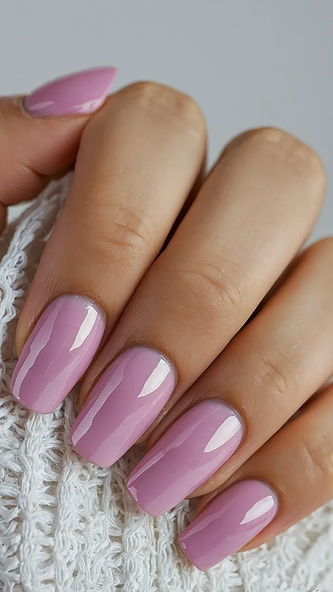 Frosty Chic Mani