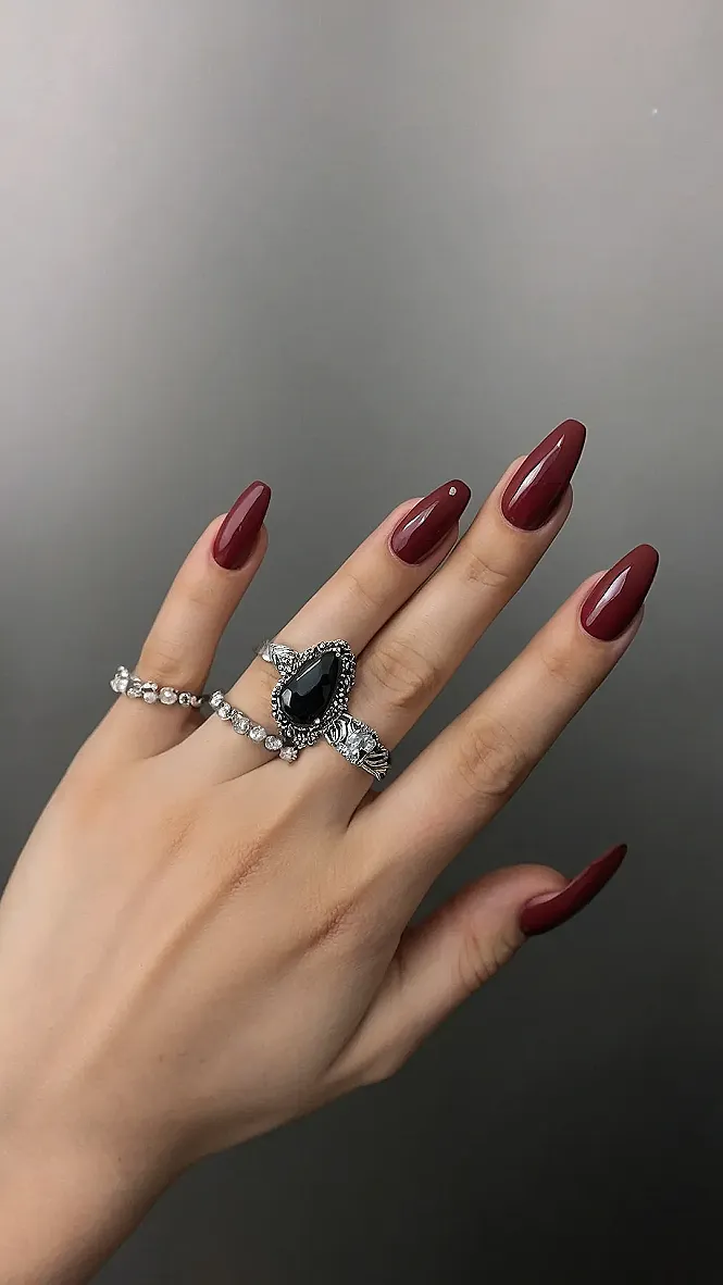 Fall in Love with These Trendy Nails!