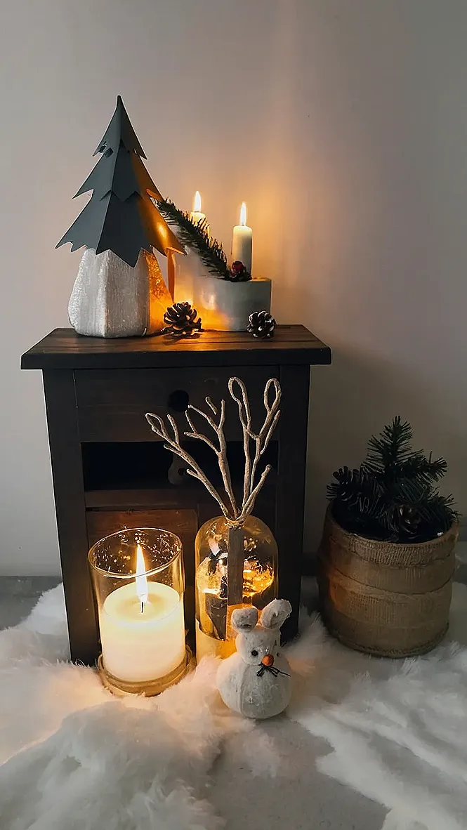 Candlelit Christmas Crafts