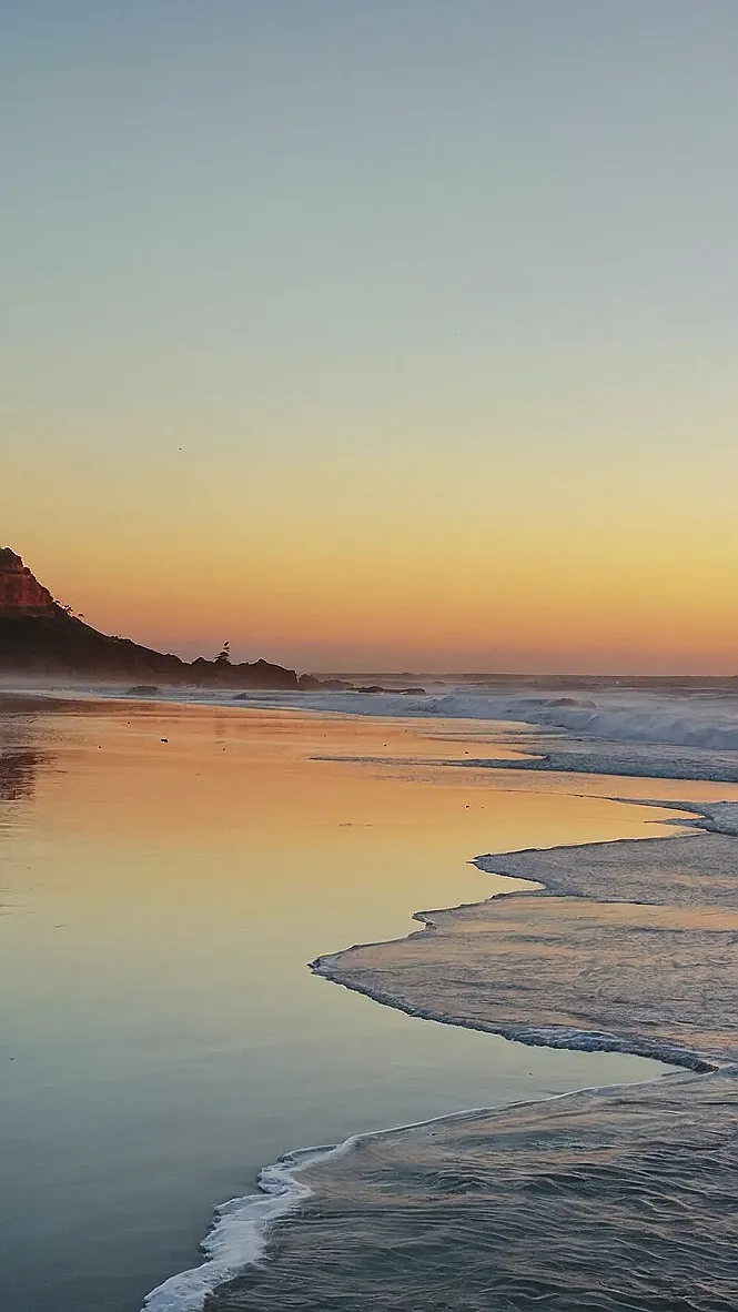 The Land Down Under's Luminescence