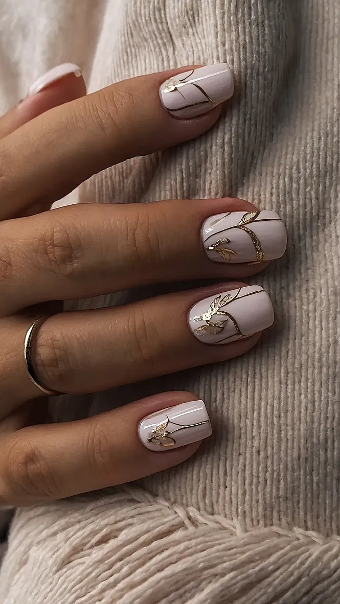 Golden Branch Gel Nails