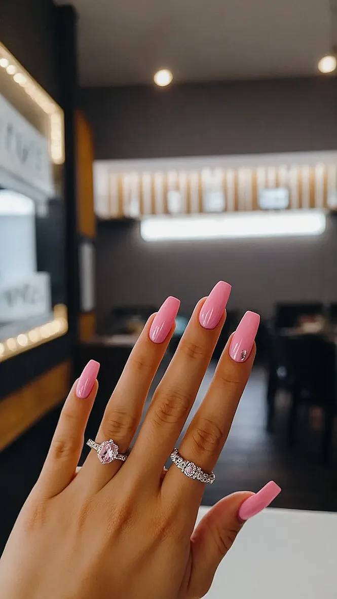 Pink Sparkles: Fall's Nail Trend