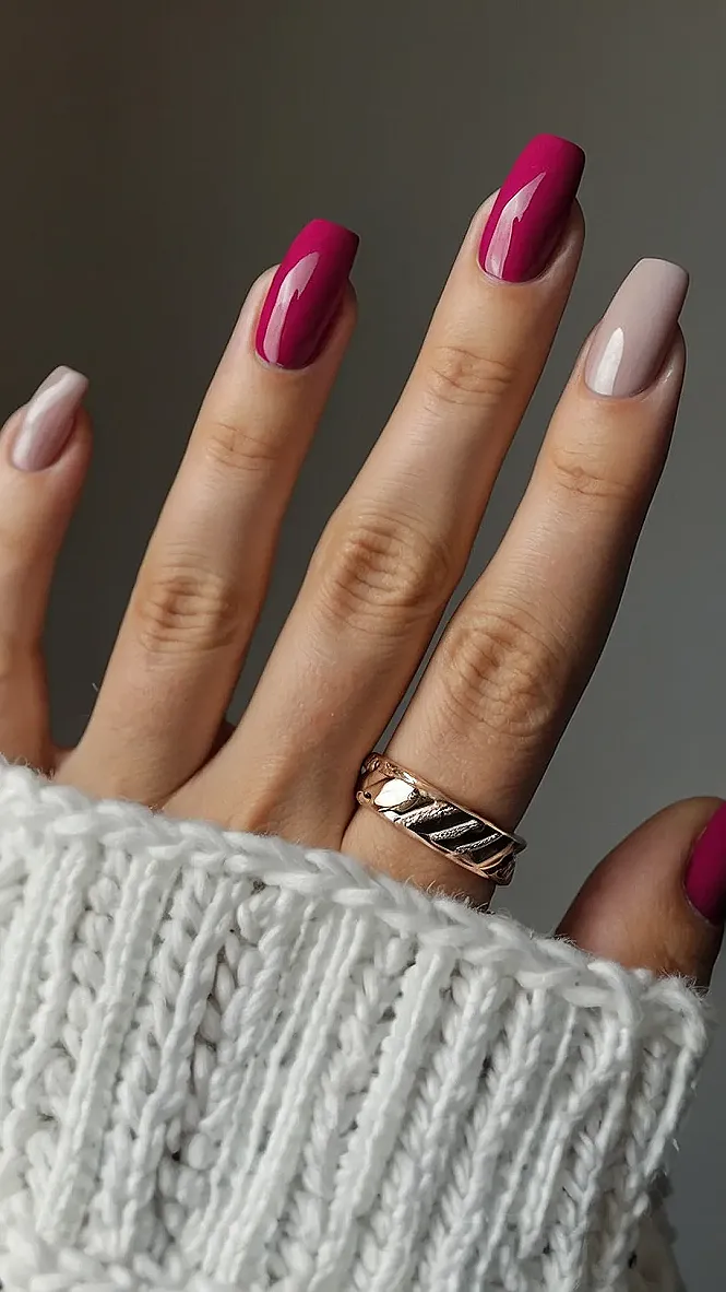 Fall Pink Nail:  A Touch of Autumn Glamour