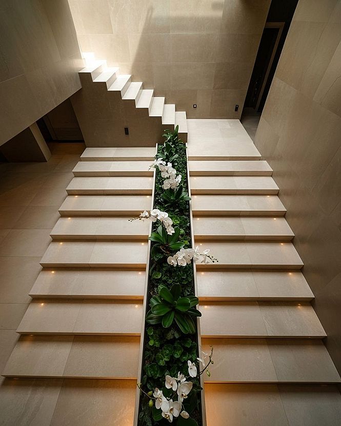Modern Minimalist Staircase Designs for Elegant Residential Architecture