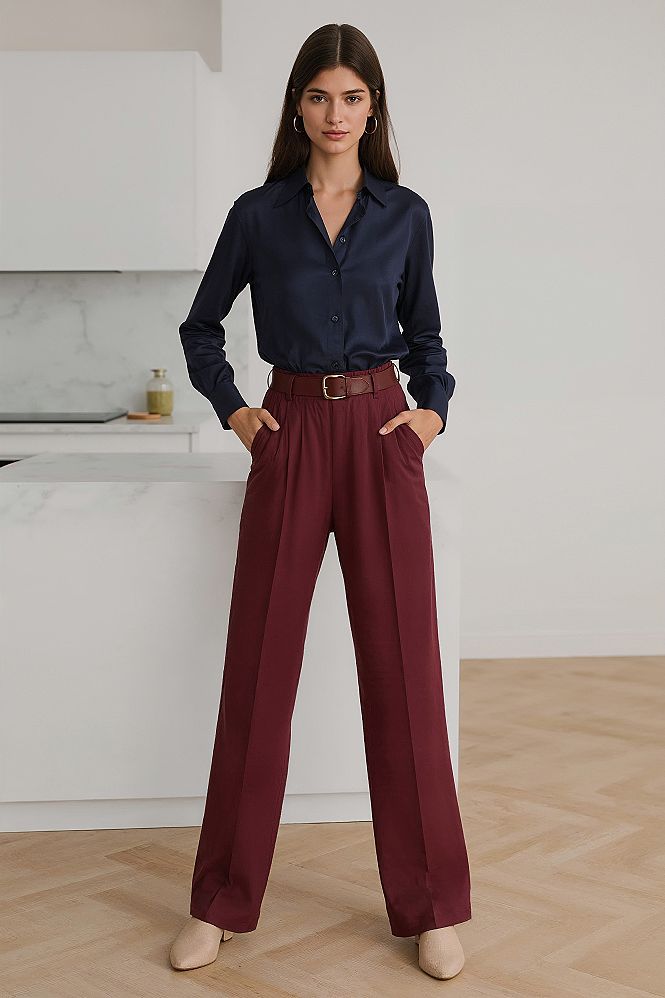 Chic Burgundy Pants: Modern Business Outfits for Professional Women