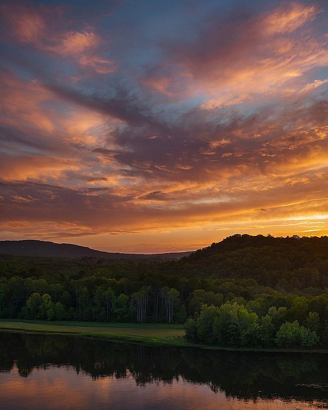 Capturing the Magic of Dusk Across an Open Landscape
