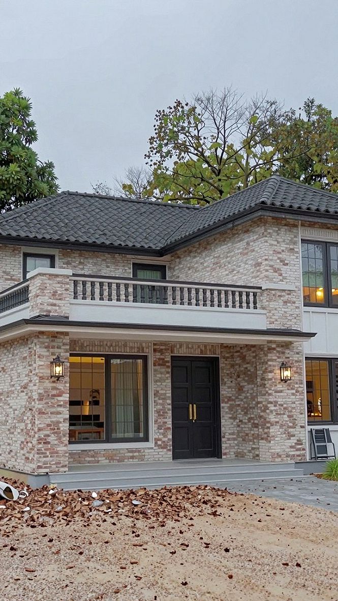 Blending Traditional Brick With Modern Glass Facades
