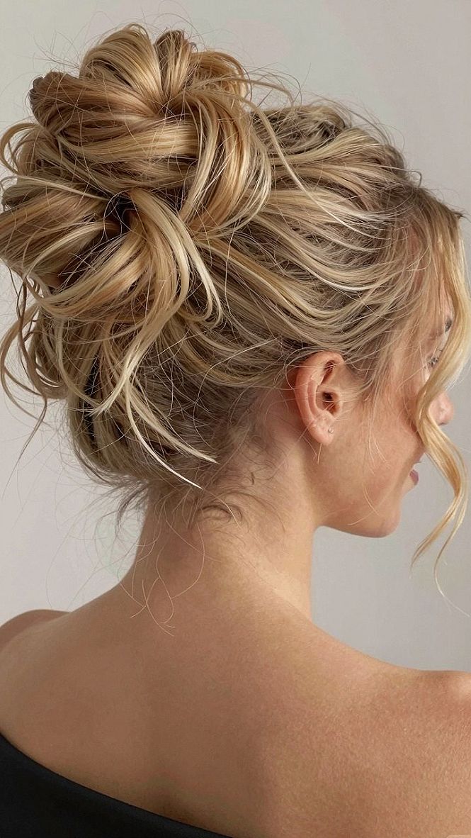 Why Textured Up Do Buns Work So Well for Fine Hair