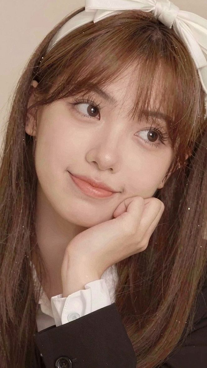 Adding Playful Bows to Soft Retro Bangs