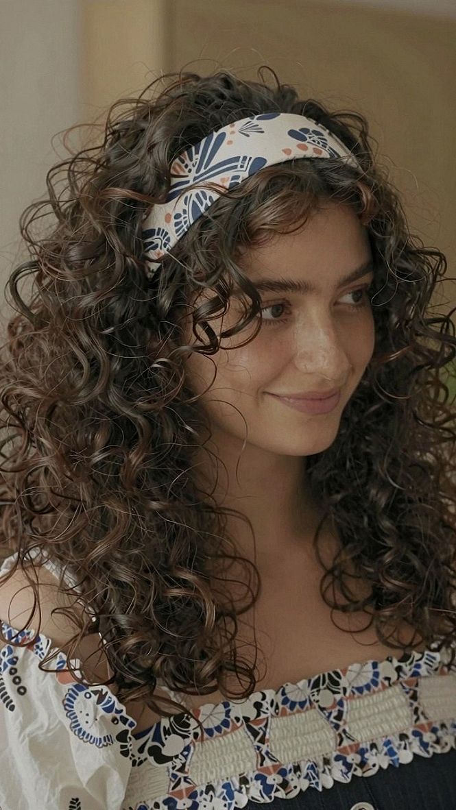 Styling Natural Curls With Patterned Retro Headbands