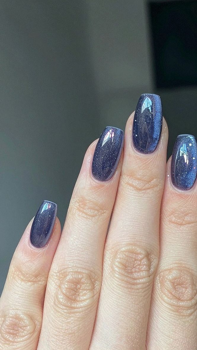 Smoky Violet Magnetic Polish for Chilly Months