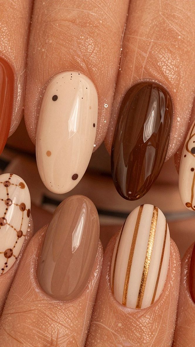 Minimalist Speckled Orange Nails for Fall