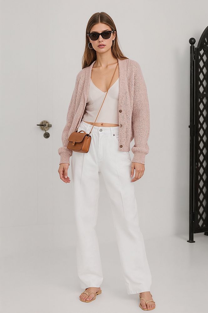 Casual Chic Outfits for Women: Summer Style Secrets