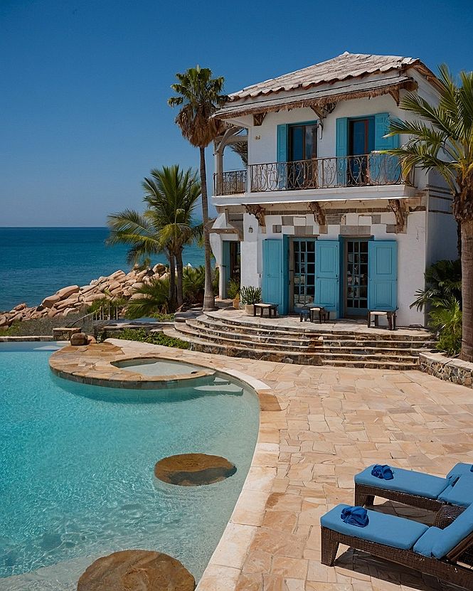 Selecting the Best Stone Paving for Your Poolside Patio