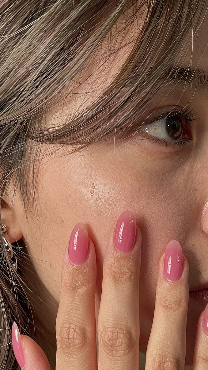 Selecting Jelly Finish Dark Pink Polish For Spring Nails