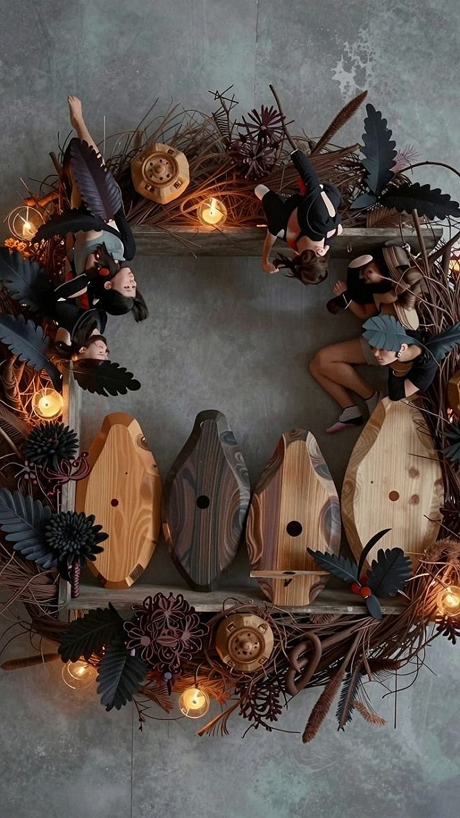 Selecting Wooden Accents and Foliage for Halloween Wreaths