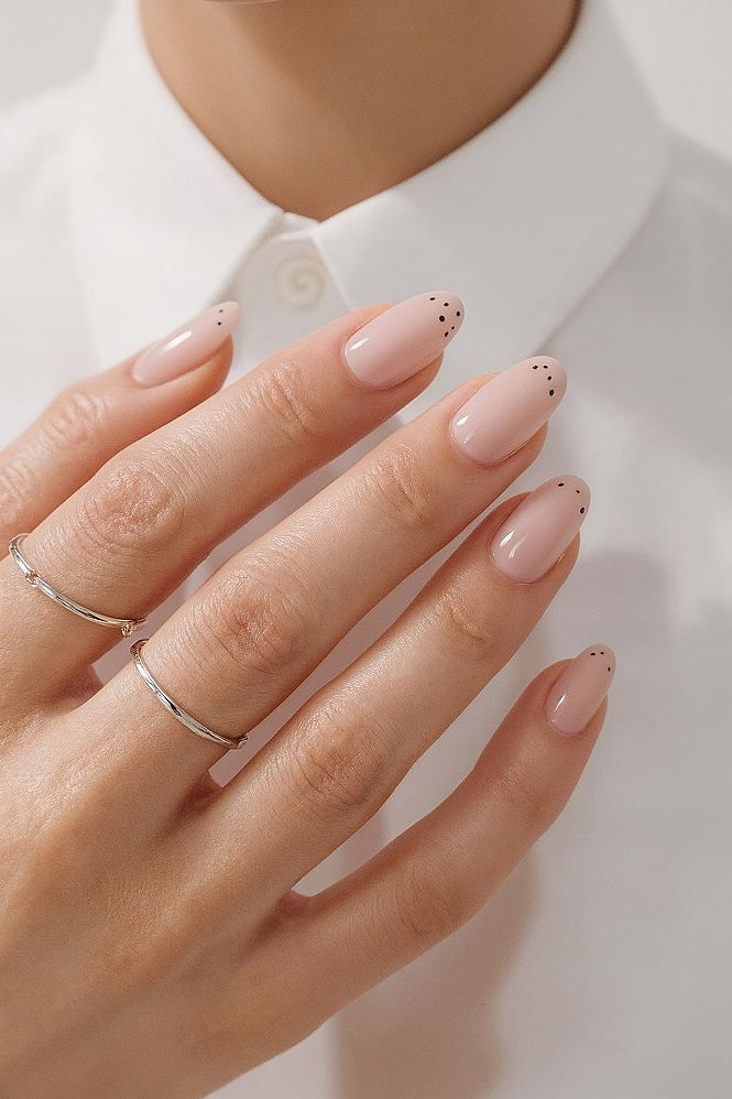 Simple Chic: Trendy Glass Polka Dot Nails for Elegant Style