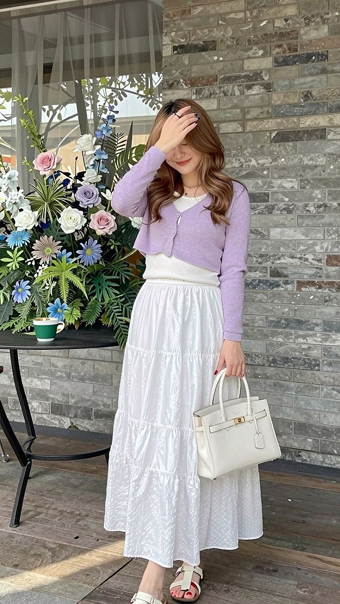 Styling a Layered White Maxi Skirt for Busy Days