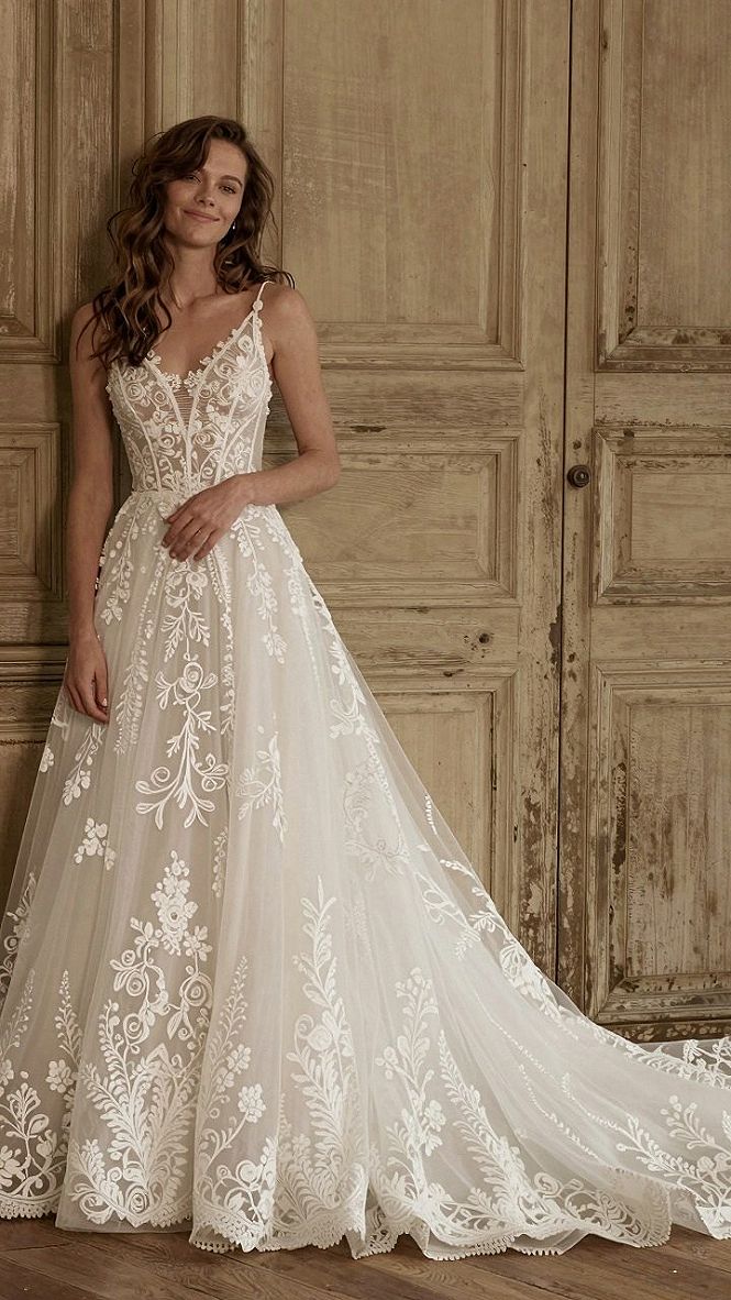 Caring for a Spaghetti Strap All Lace Wedding Gown