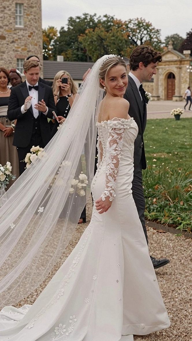 Securing Your Wedding Veil with a Half Up Do