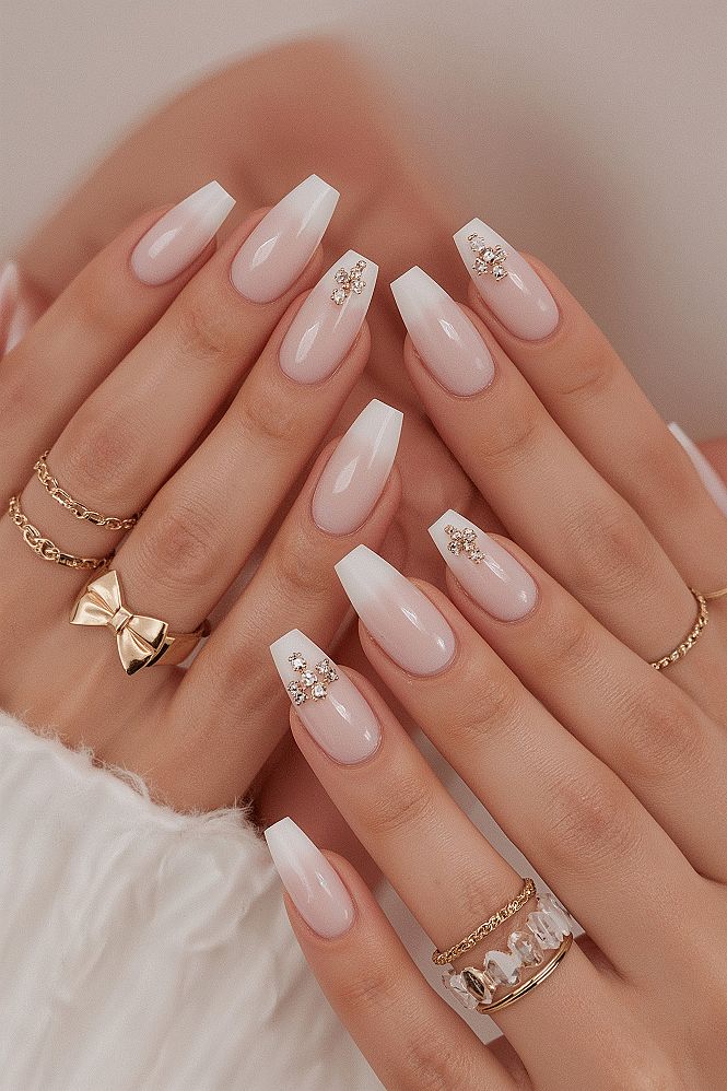 Golden Glamour: Gorgeous Nails with 3D Bows