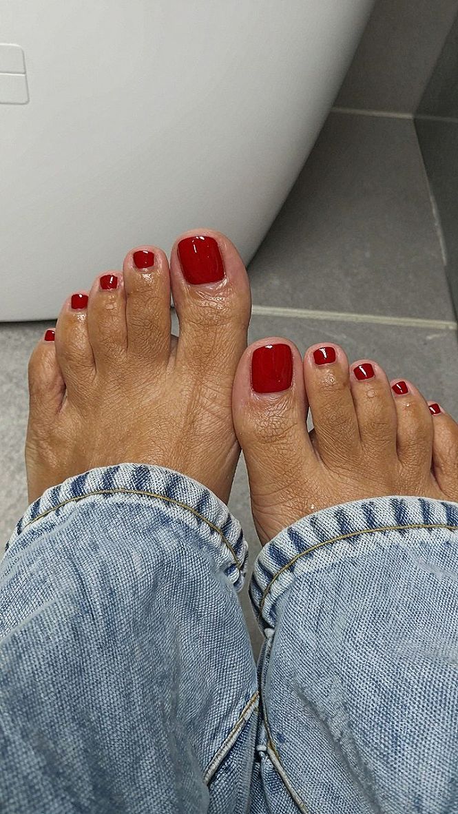Pairing Classic Red Pedicures With Soft Pink Tones