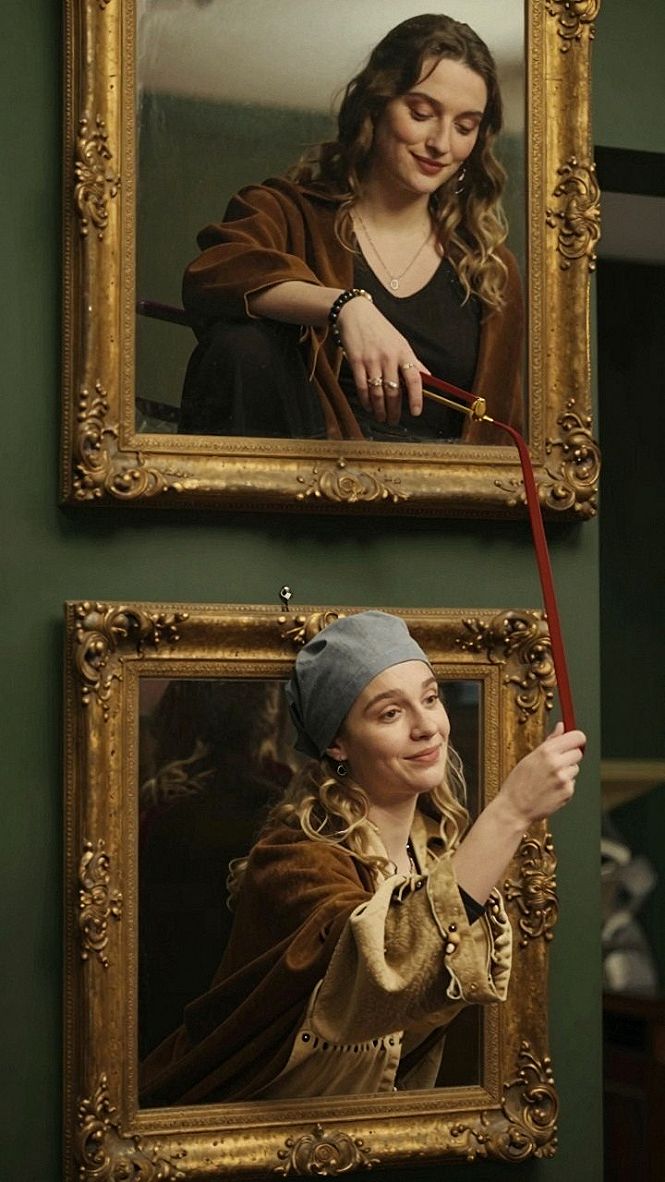 Pairing Soft Headscarves With Long Curly Haircuts