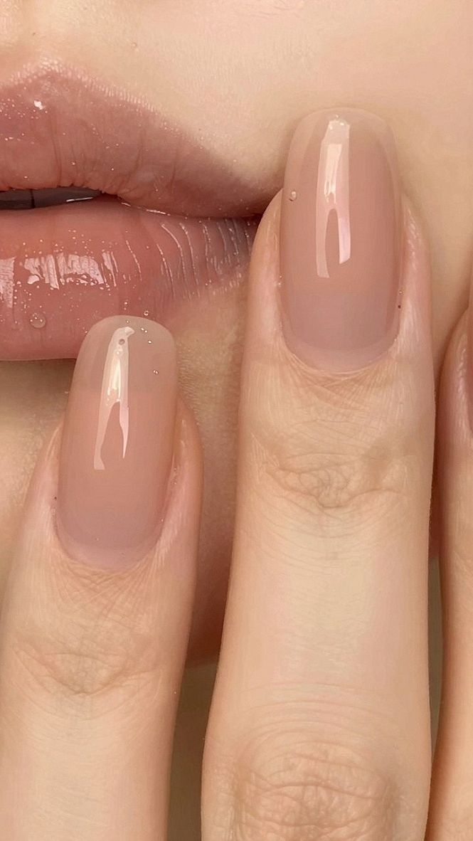 Matching Your Glossy Lip Tint With Jelly Nails