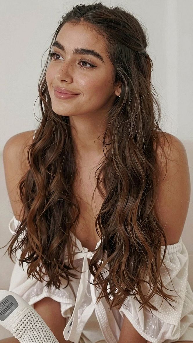 Loose Boho Twist with Wavy Hair Tresses