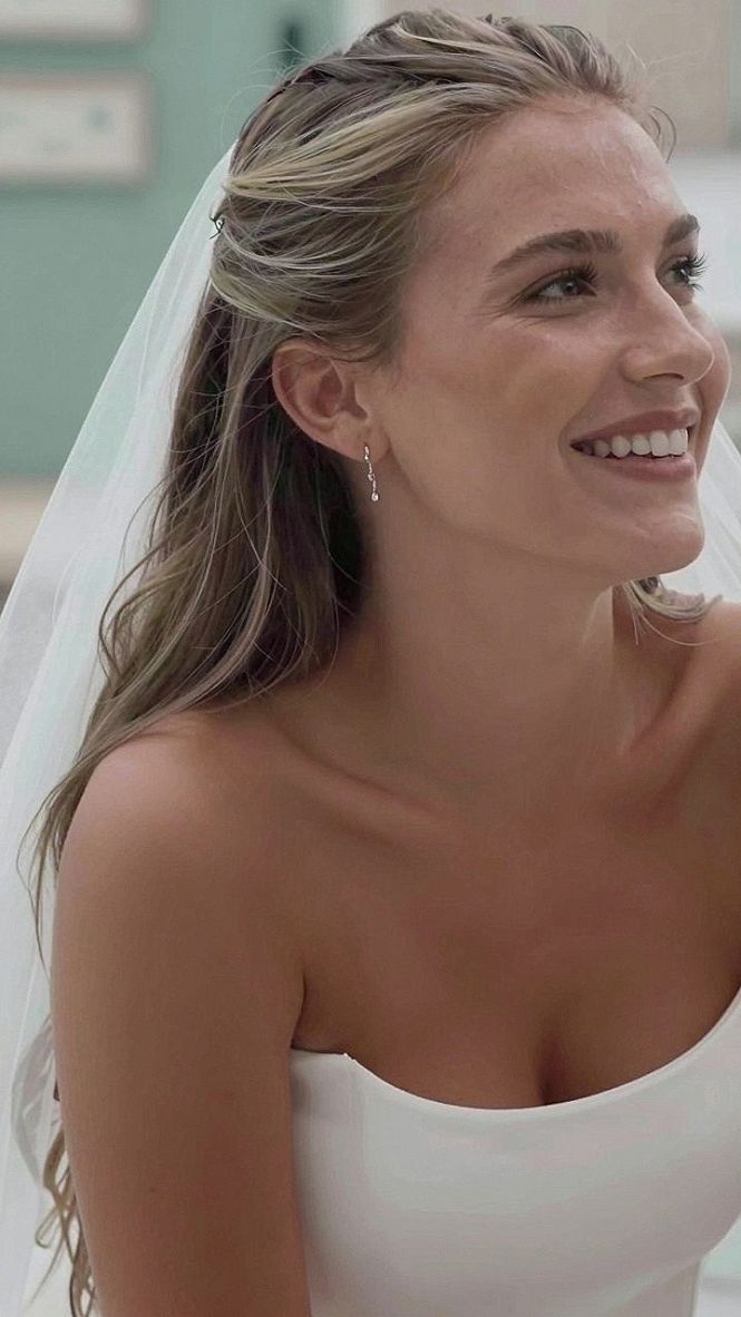 Braided Half Up Half Down Wedding Hairstyles with Veils