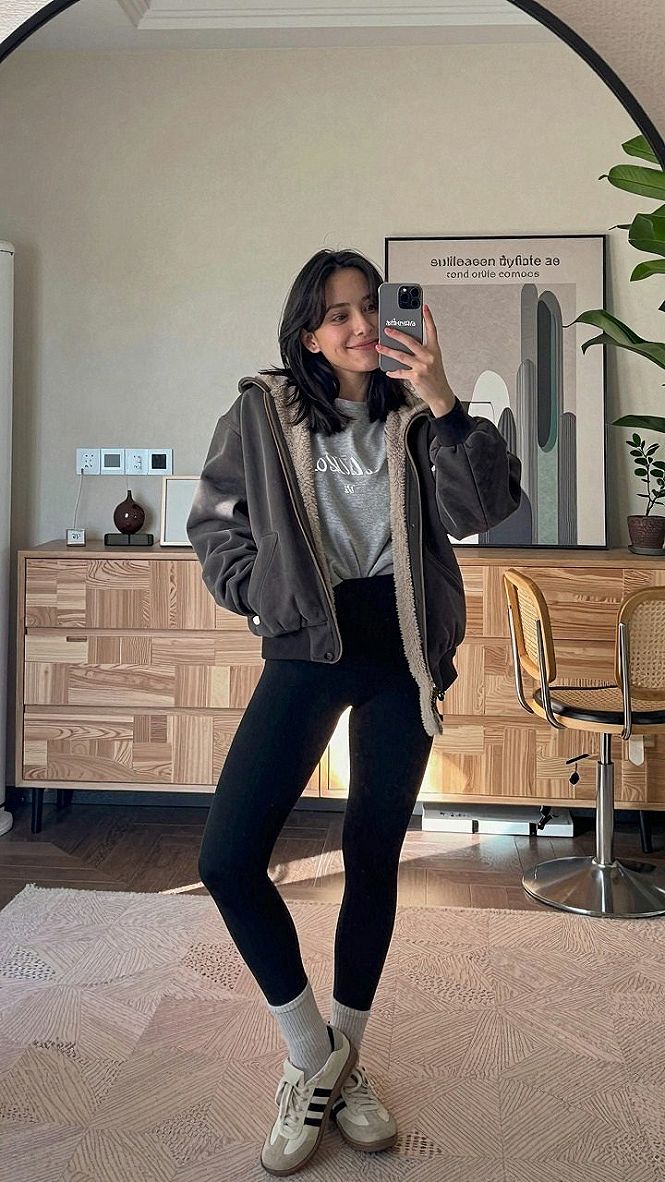 Mixing Zip-Up Sweatshirts and Low-Profile Sneakers