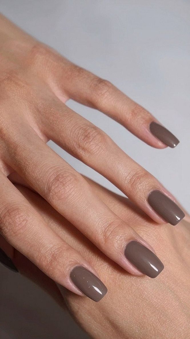 Long Square Nude Pink Nails for a Modern Finish