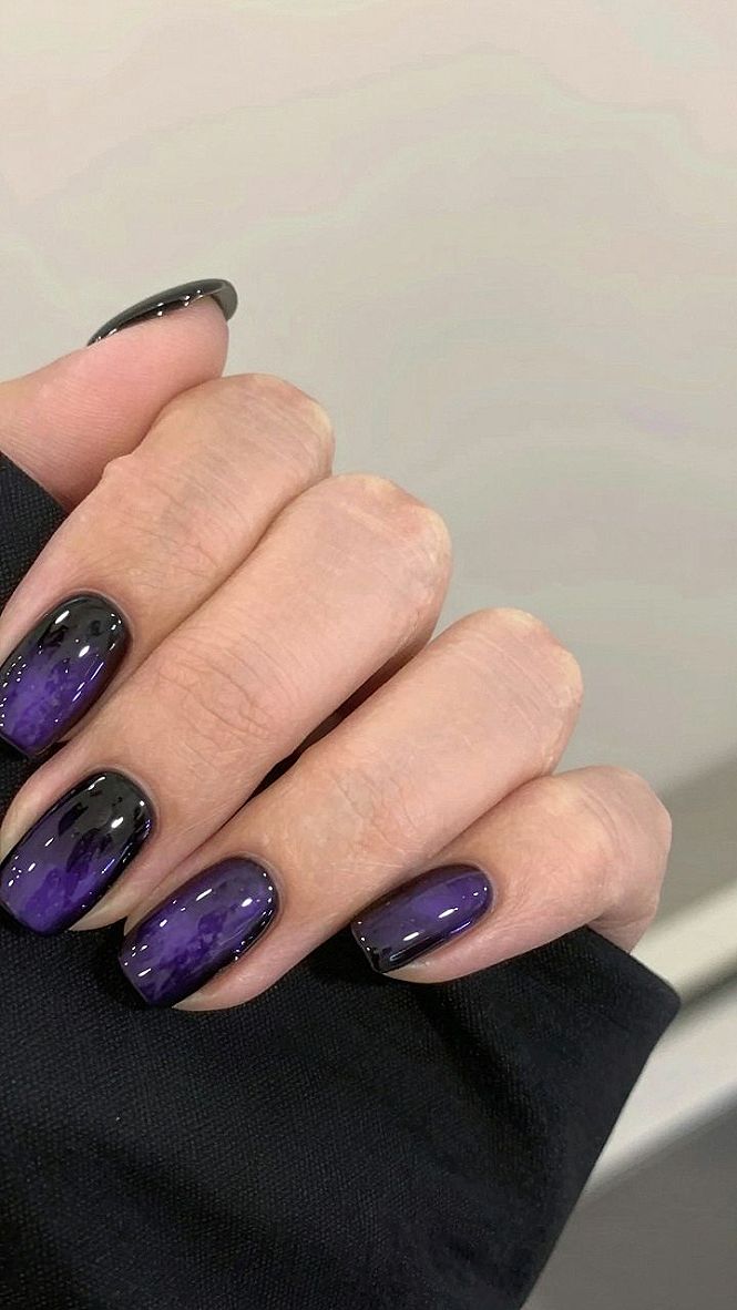 Smoky Purple Gradient Bat Silhouette Manicure