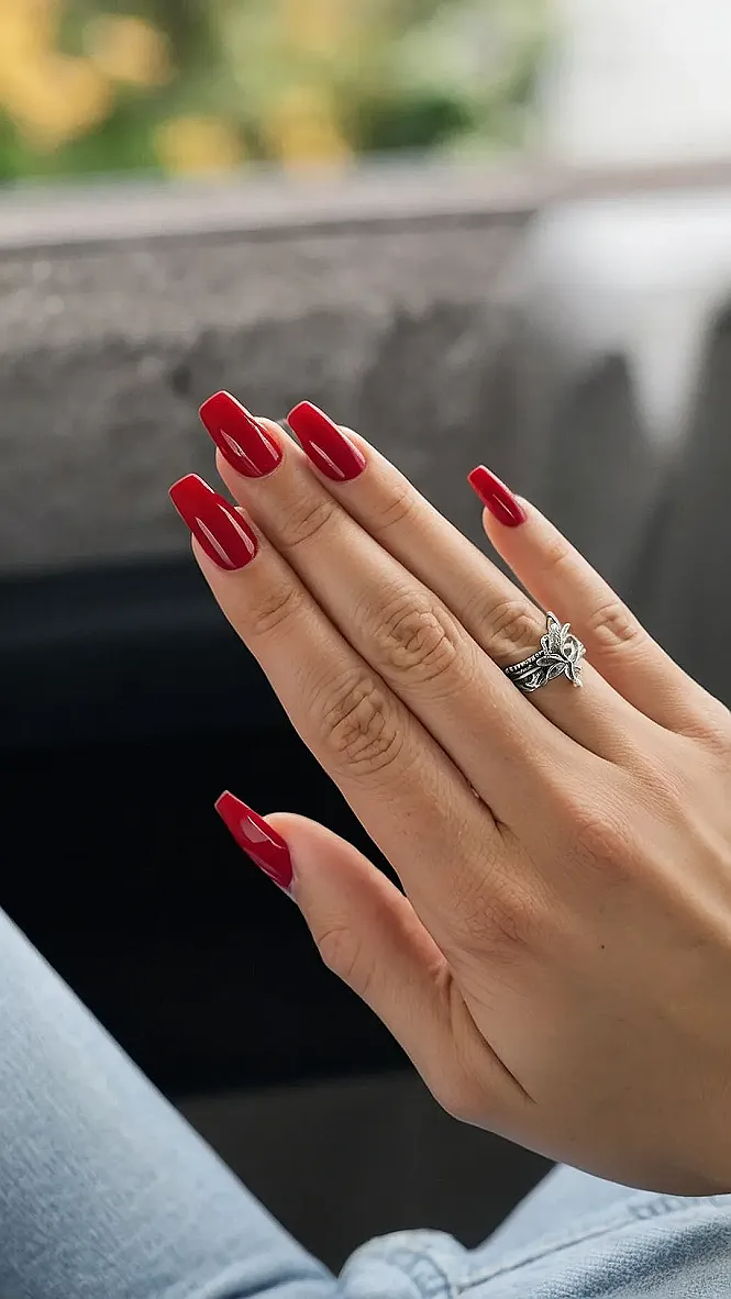Discover the Best Fall Nail Styles for a Seasonal Makeover