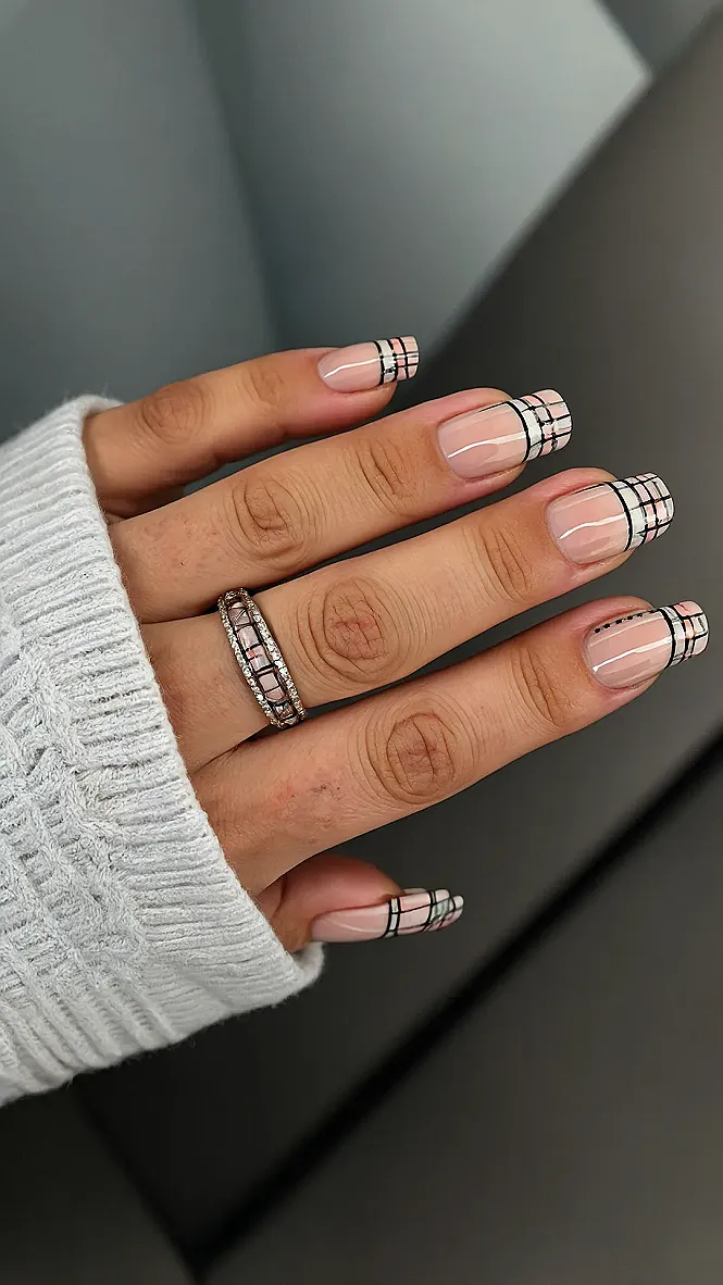 Seasonal Stitch Mani