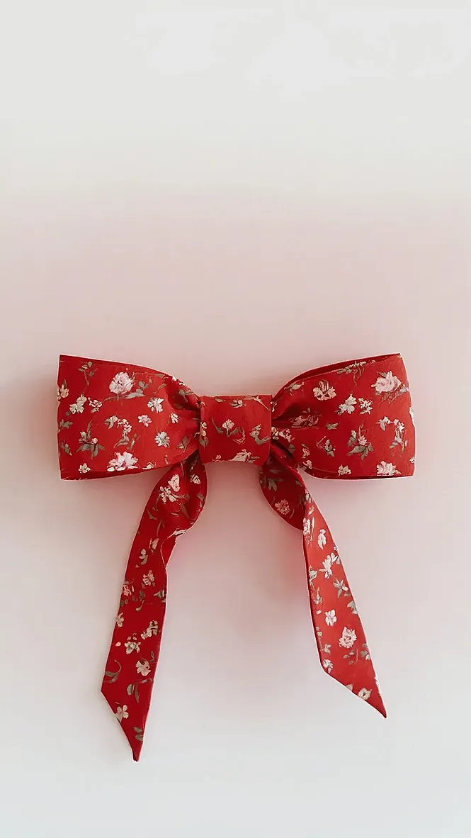 Inferno Blooms:  iPhone 2025