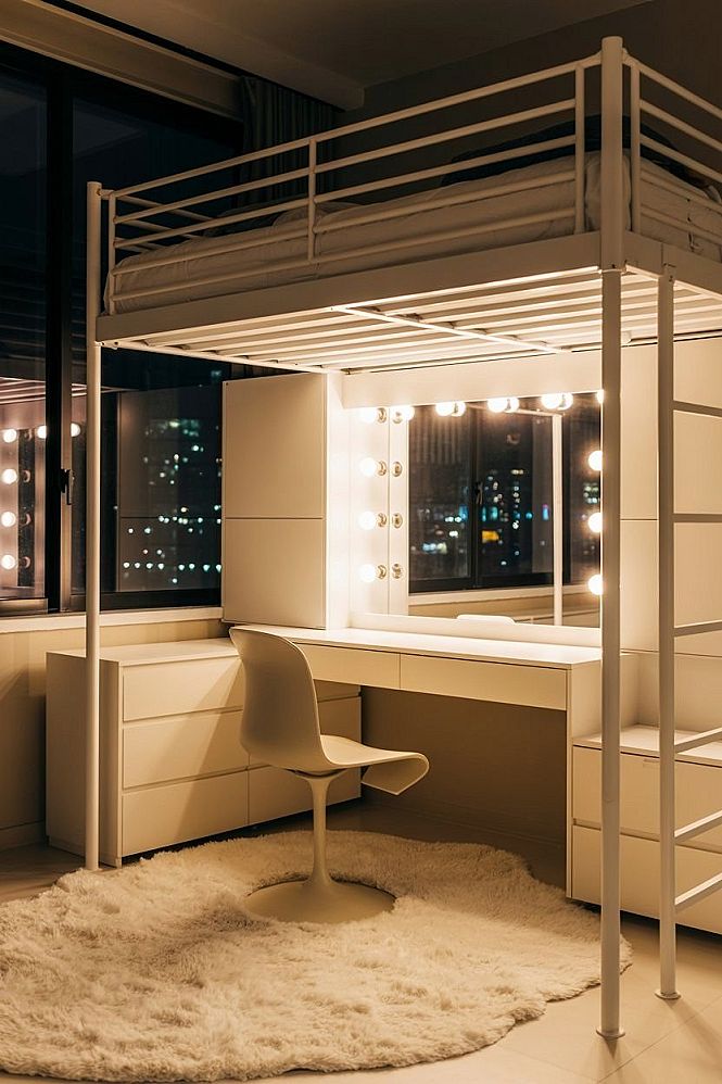 Chic Loft Bed & Desk: Dreamy Small Room Ideas for Girls