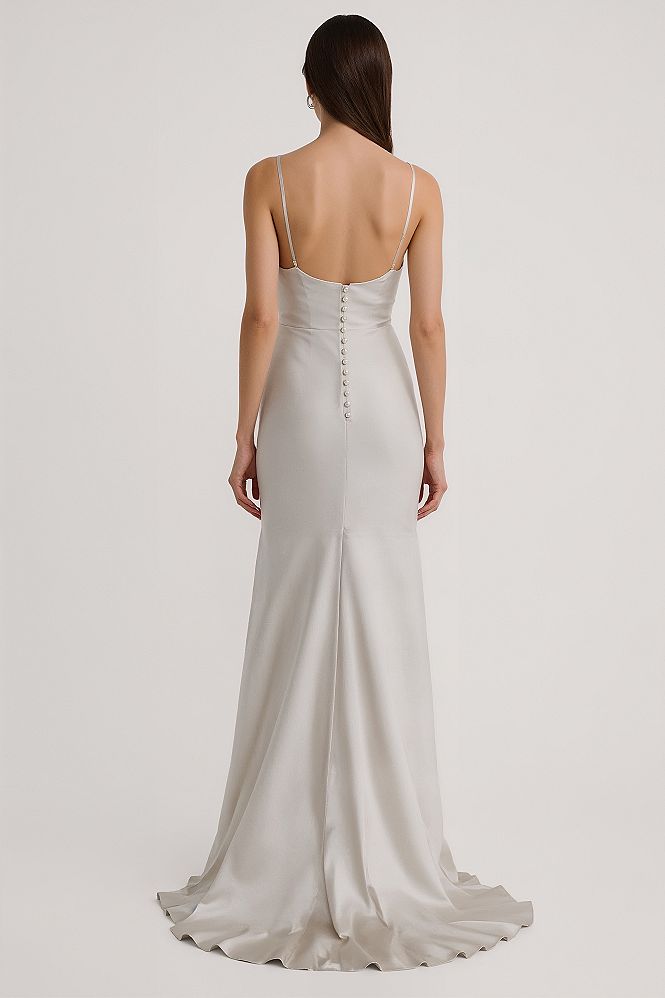 Chic Minimalist Wedding Dress: Modern Satin Elegance