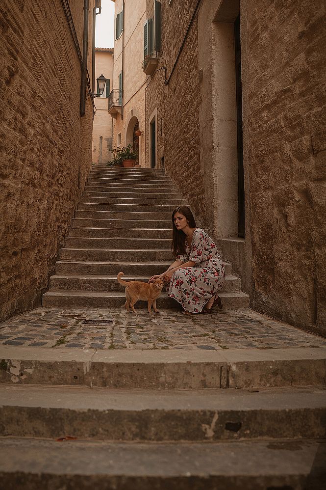 Charming European Alleys: Your Next Italy Vacation Vision Board