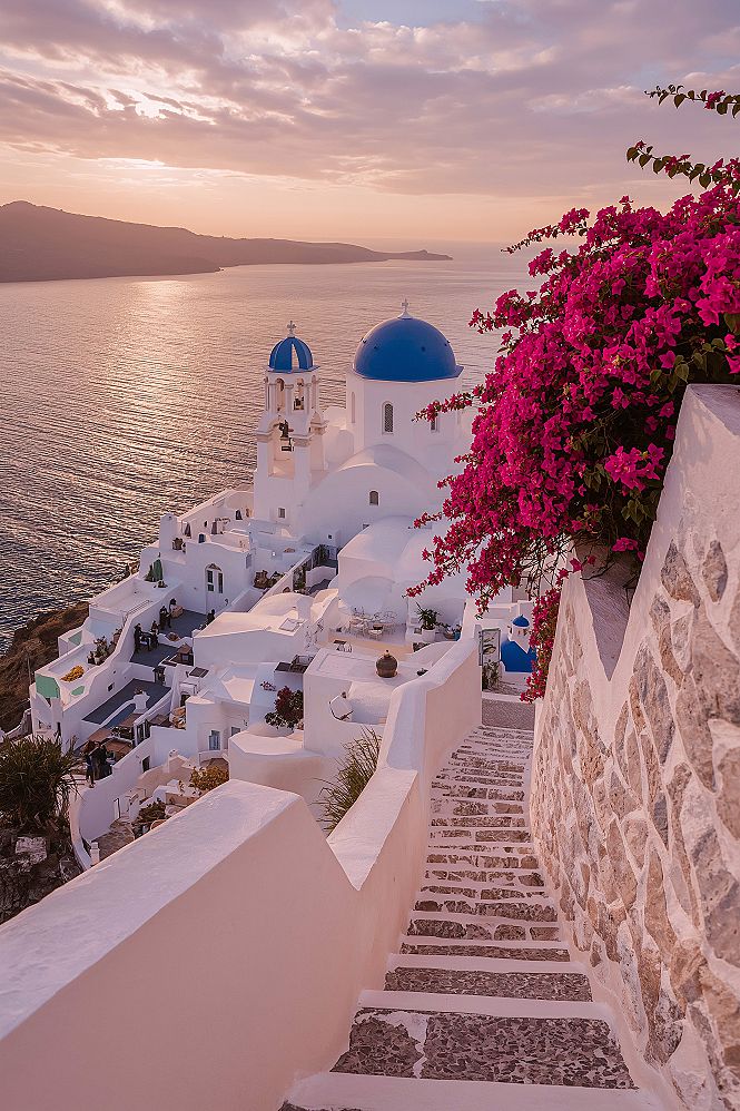 Dreamy Greece Destinations: Whitewashed Villages & Aegean Sunsets
