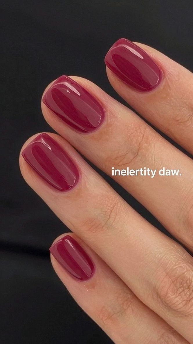 Rich Berry Cat Eye Polka Dot Nails for Bold Styling