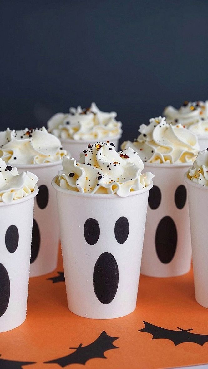 Styling Retro Ghost Treat Cups for Outdoor Porch Displays